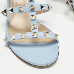 مملوكة مسبقًا Valentino Rockstud Size 36.5 Light Blue Leather Block Heel Slide Sandals