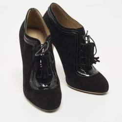 Pre Owned حذاء بوت كاحل فالنتينو جلد سويدي أسود بسير رباط مقاس 38