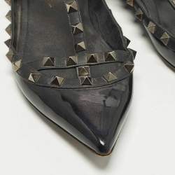 Pre Owned Valentino Rockstud Cage Size 40 Black Patent and Leather Ballet Flats