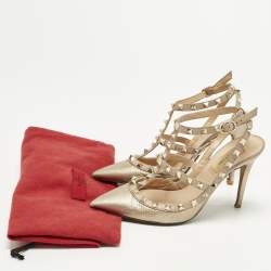 Pre Owned Valentino Rockstud Caged Size 38 Metallic/Beige Leather Ankle Strap Pumps