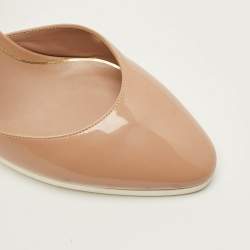 Pre Owned Valentino Rockstud Size 37 Beige Patent Leather Ankle Strap Sandals