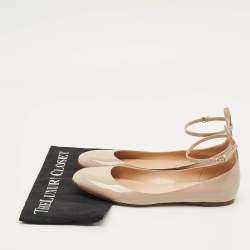 Pre Owned حذاء كعب عالي فالنتينو تانغو سير كاحل جلد لامع أسود مقاس 38