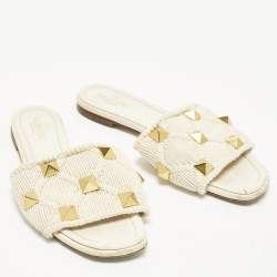 Pre Owned Valentino Roman Stud Size 38 White Crochet Flat Slide