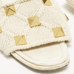 Pre Owned Valentino Roman Stud Size 38 White Crochet Flat Slide