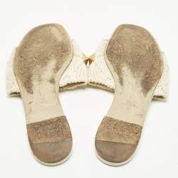 Pre Owned Valentino Roman Stud Size 38 White Crochet Flat Slide