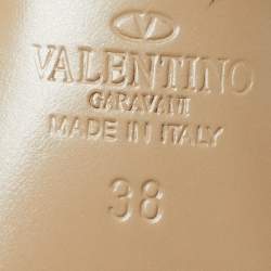 Pre Owned Valentino Rockstud Size 38 Beige/Blue Leather Slingback Sandals