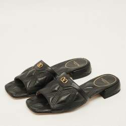 Pre Owned حذاء شريحة فالنتينو جلد مبطن وردي غامق مقاس 39