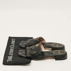 Pre Owned حذاء شريحة فالنتينو جلد مبطن وردي غامق مقاس 39