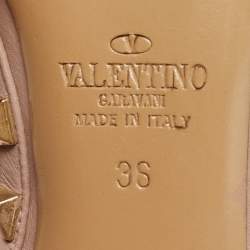 مملوكة مسبقًا حذاء كعب عالي فالنتينو جلد وردي مزين مسامير قفصي مقاس 40