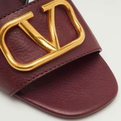 مملوكة مسبقًا Valentino VLogo Size 40 Burgundy Leather Block Heel Ankle Strap Sandals