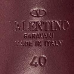 مملوكة مسبقًا Valentino VLogo Size 40 Burgundy Leather Block Heel Ankle Strap Sandals