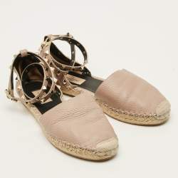 مملوكة مسبقًا Valentino Rockstud Size 38 Beige Leather Ankle Wrap Espadrille Flats