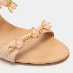 Pre Owned صندل جلد فالنتينو مزخرف كريستال بيج مقاس 38.5