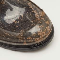 مملوكة مسبقًا حذاء مطري فالنتينو طبعة دانتيل مطاطي أسود/بيج مقاس 41