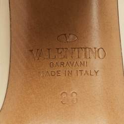 Pre Owned Valentino One Stud Size 38 Cream Patent Leather Ankle Strap Pumps