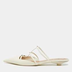 Pre Owned Valentino Rockstud Wipsy Size 39 Cream Leather Mules