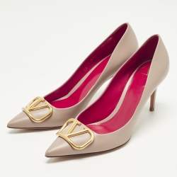 Pre Owned حذاء كعب عالي فالنتينو جلد وردي باهت مقاس 38