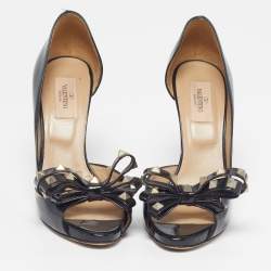 مملوكة مسبقًا Valentino Rockstud Size 38.5 Black Patent Leather D'orsay Pumps