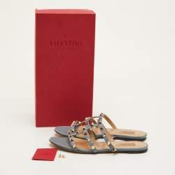 Pre Owned صندل مسطح فالنتينو مرصع روكستد جلد أزرق مقاس 37