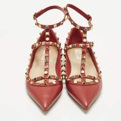 Pre Owned حذاء باليرينا فلات فالنتينو أحمر جلد مع حزام كاحل بمسامير مدلقة مقاس 39