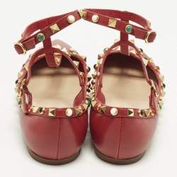 Pre Owned حذاء باليرينا فلات فالنتينو أحمر جلد مع حزام كاحل بمسامير مدلقة مقاس 39