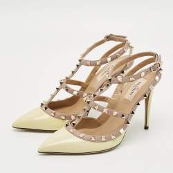 مملوكة مسبقًا Valentino Rockstud Size 39.5 Cream/Beige Leather and Patent Leather Pumps