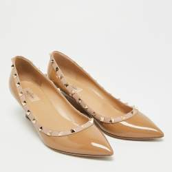 Pre Owned Valentino Rockstud Size 41 Beige/Pink Leather and Patent Leather Wedge Pumps