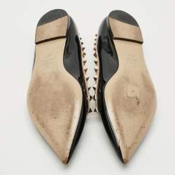 مملوكة مسبقًا أحذية باليرينا فالنتينو روكستد جلد وبَتَنت أسود مقاس 39.5