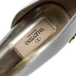 Pre Owned Valentino Grey Satin Crystal Embellished Jewel Heel Peep Toe D'orsay Pumps Size 41