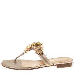 Pre Owned Valentino Beige Satin Crystal Embellished Thong Flats Size 38