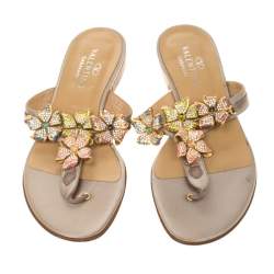 Pre Owned Valentino Beige Satin Crystal Embellished Thong Flats Size 38