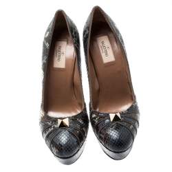 Pre Owned Valentino Multicolor Python Leather Rockstud Round Toe Platform Pumps Size 39