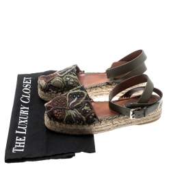 مملوكة مسبقًا Valentino Olive Embroidered And Leather Ankle Strap Espadrille Sandals Size 36