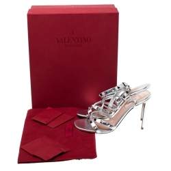 Pre Owned Valentino Metallic Silver Leather Rockstud Strappy Sandals Size 37