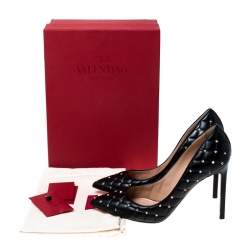 Pre Owned Valentino Black Quilted Leather Rockstud Spike Pointed Toe Pumps Size 41