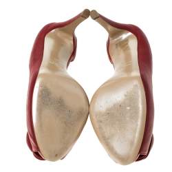 Pre Owned Valentino Red Rose Applique Leather D'Orsay Pumps Size 36