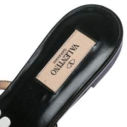 مملوكة مسبقًا Valentino Green Leather Loves Me Not Floral Flat Sandals Size 37