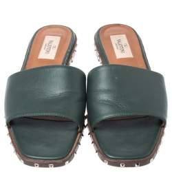Pre Owned Valentino Green Leather Rockstud Slide Flats Size 36