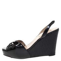 Pre Owned Valentino Black Patent Leather Open Toe Slingback Scallop Detail Wedge Sandals Size 36