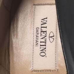 مملوكة مسبقًا Valentino Black Leather Studded Platform Boots Size 38.5