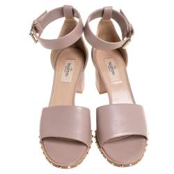 Pre Owned Valentino Beige Leather Soul Rockstud Ankle Strap Block Heel Sandals Size 39