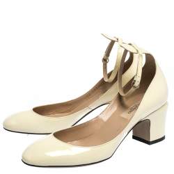 Pre Owned Valentino Cream Patent Leather Tango Ankle Strap Pumps Size 37