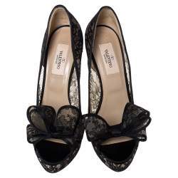 Pre Owned Valentino Black Floral Couture Lace Bow Peep Toe Platform Pumps Size 36