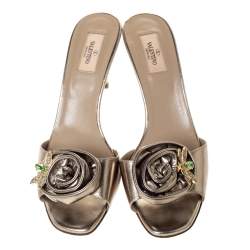 Pre Owned Valentino Metallic Leather Rose Applique Open Toe Sandals Size 41