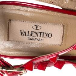 Pre Owned  Valentino Red Patent Leather Rockstud Pumps Size 39.5
