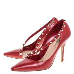 مملوكة مسبقًا Valentino Red Leather D'Orsay Rockstud Pumps Size 40