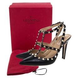 Pre Owned Valentino Black Leather Rockstud Accents Leather T Strap Pointed Toe Sandals Size 40