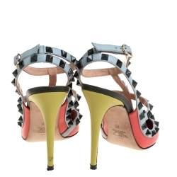 مملوكة مسبقًا Valentino Multicolor Leather Rockstud Sandal Size 38