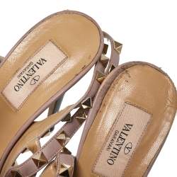 Pre Owned Valentino Gray/Beige Patent Leather Rockstud Ankle Strap Sandals Size 39