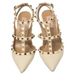 مملوكة مسبقًا Valentino Cream Leather Rockstud Ankle Strap Sandals Size 39